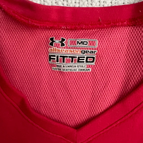 Under Armour Tops - Hot Pink UA shirt